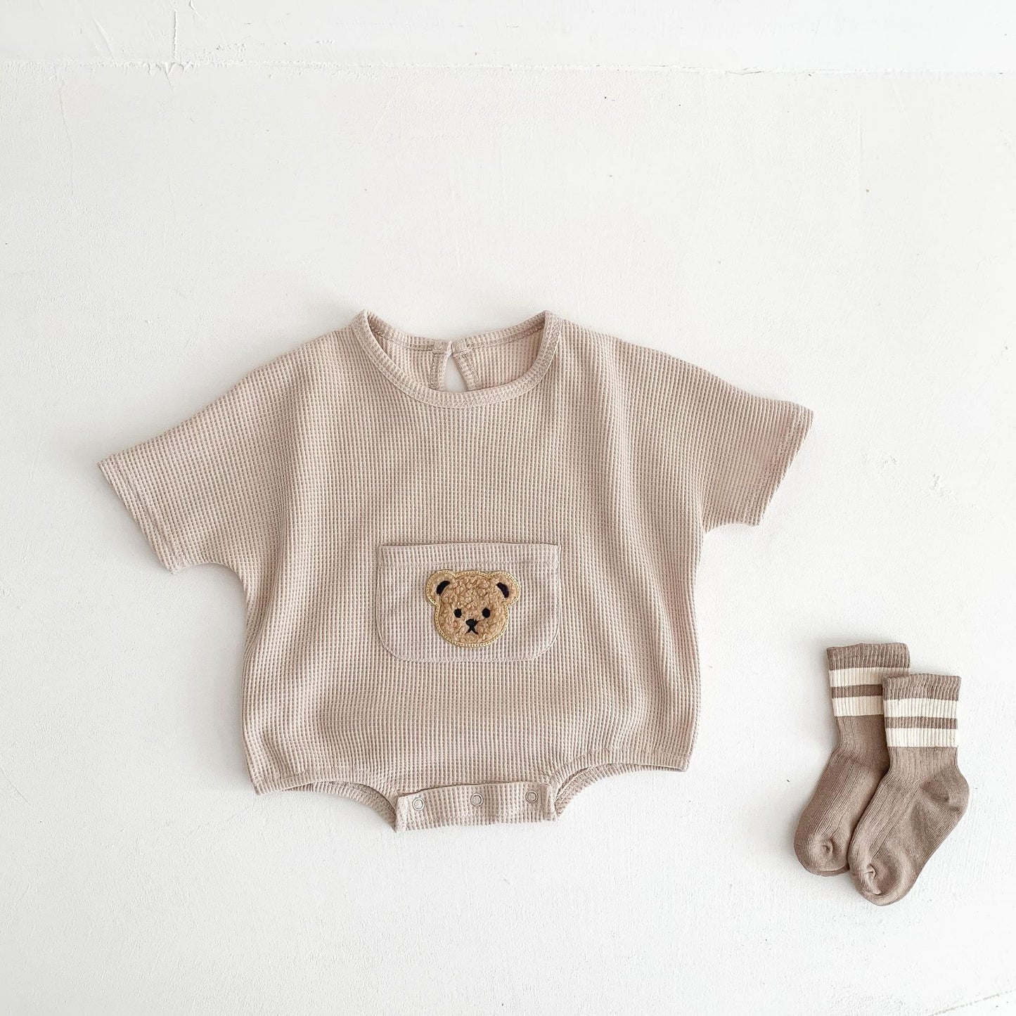 Cute Little Bear Baby Short Sleeved Jumpsuit